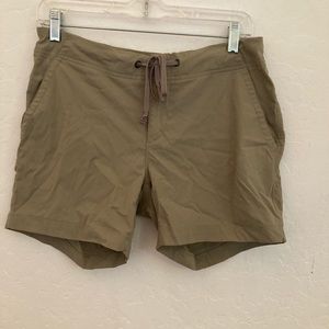 Women’s Columbia shorts